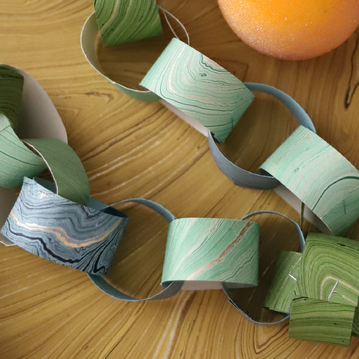 Marbled Paper Chain Kit — Cool Tones