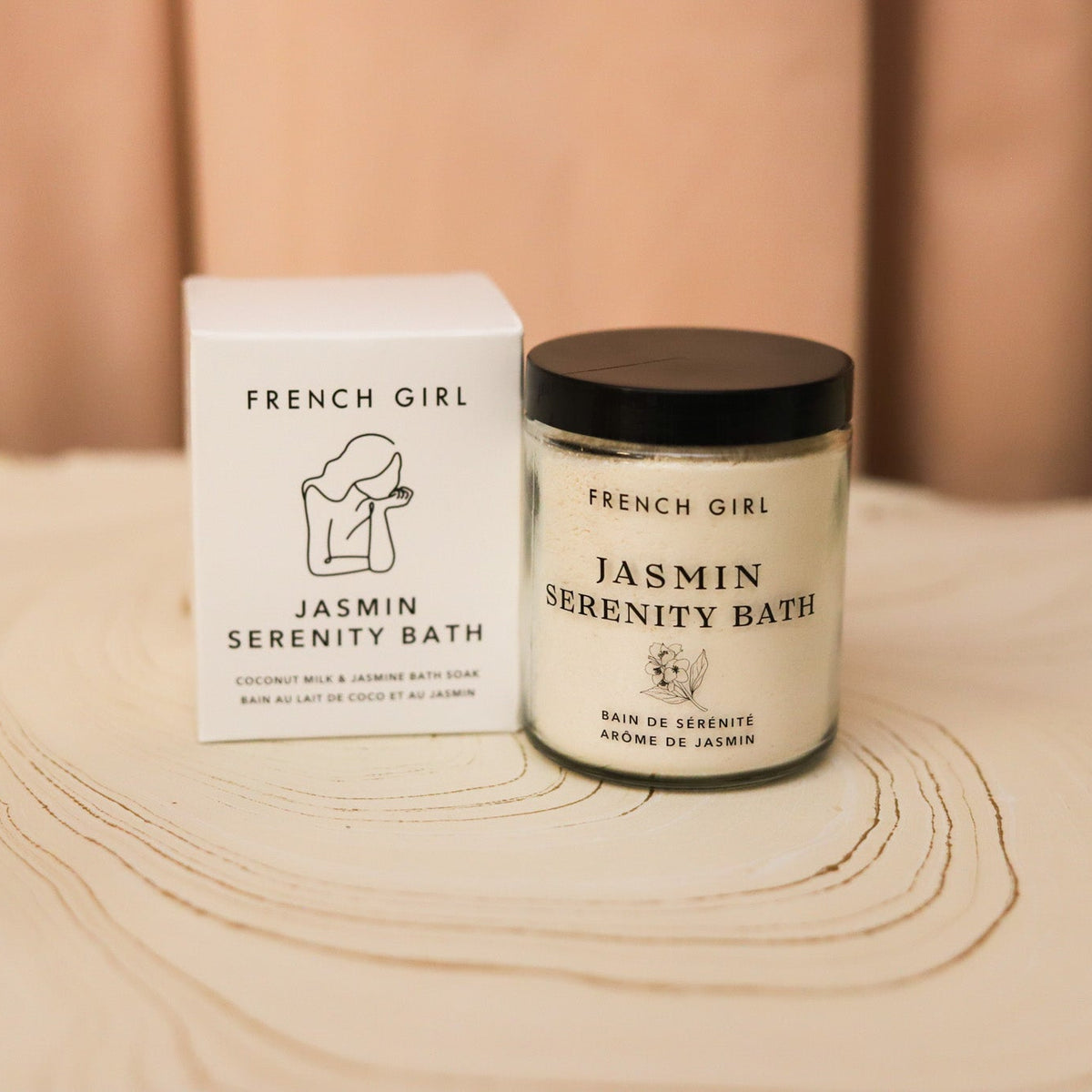 French Girl Jasmin Coconut Milk Serenity Bath blends mineral salts, coconut milk and jasmine botanicals for a softening, calming and beautifully scented soak.