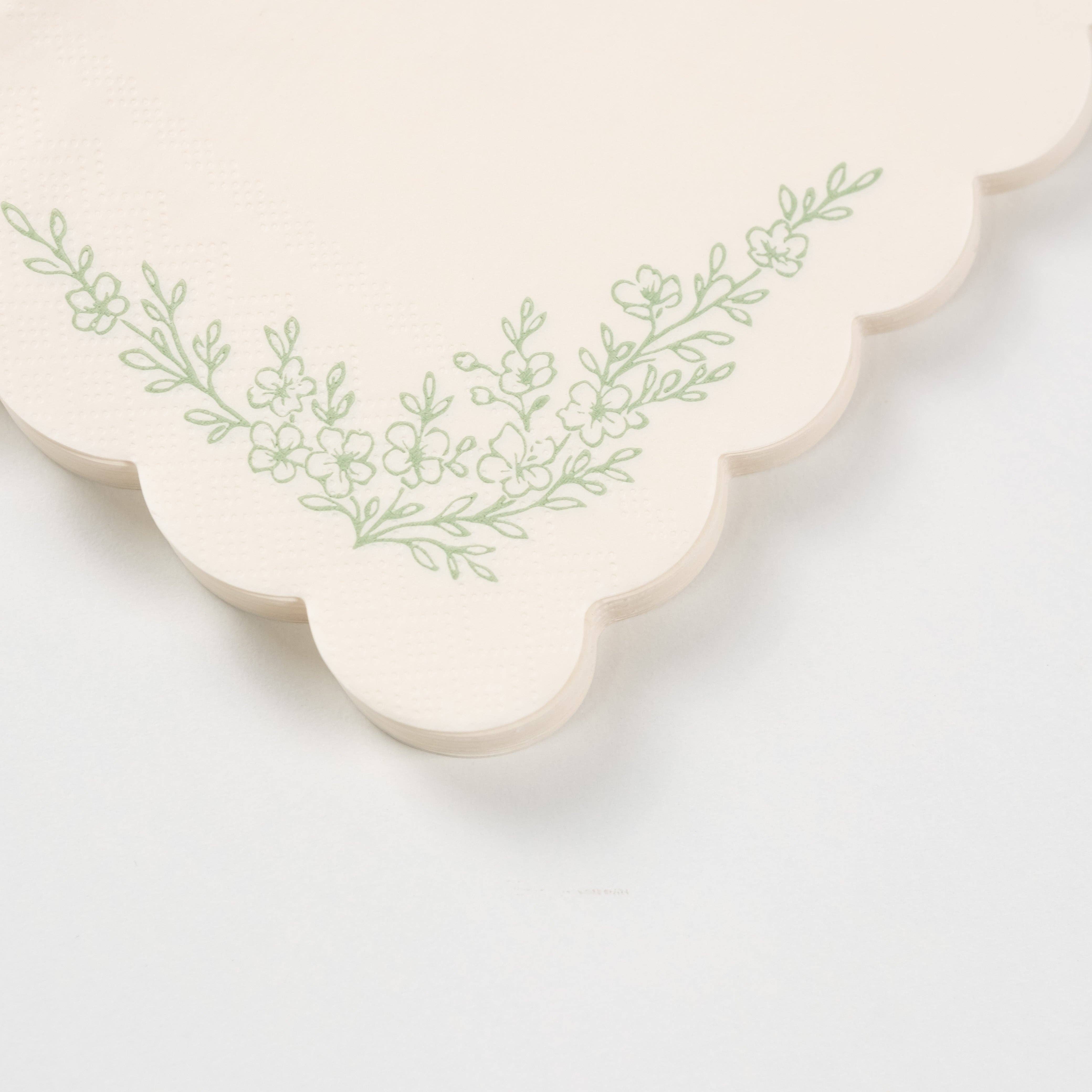 Floral Elegance Sage Guest Towels