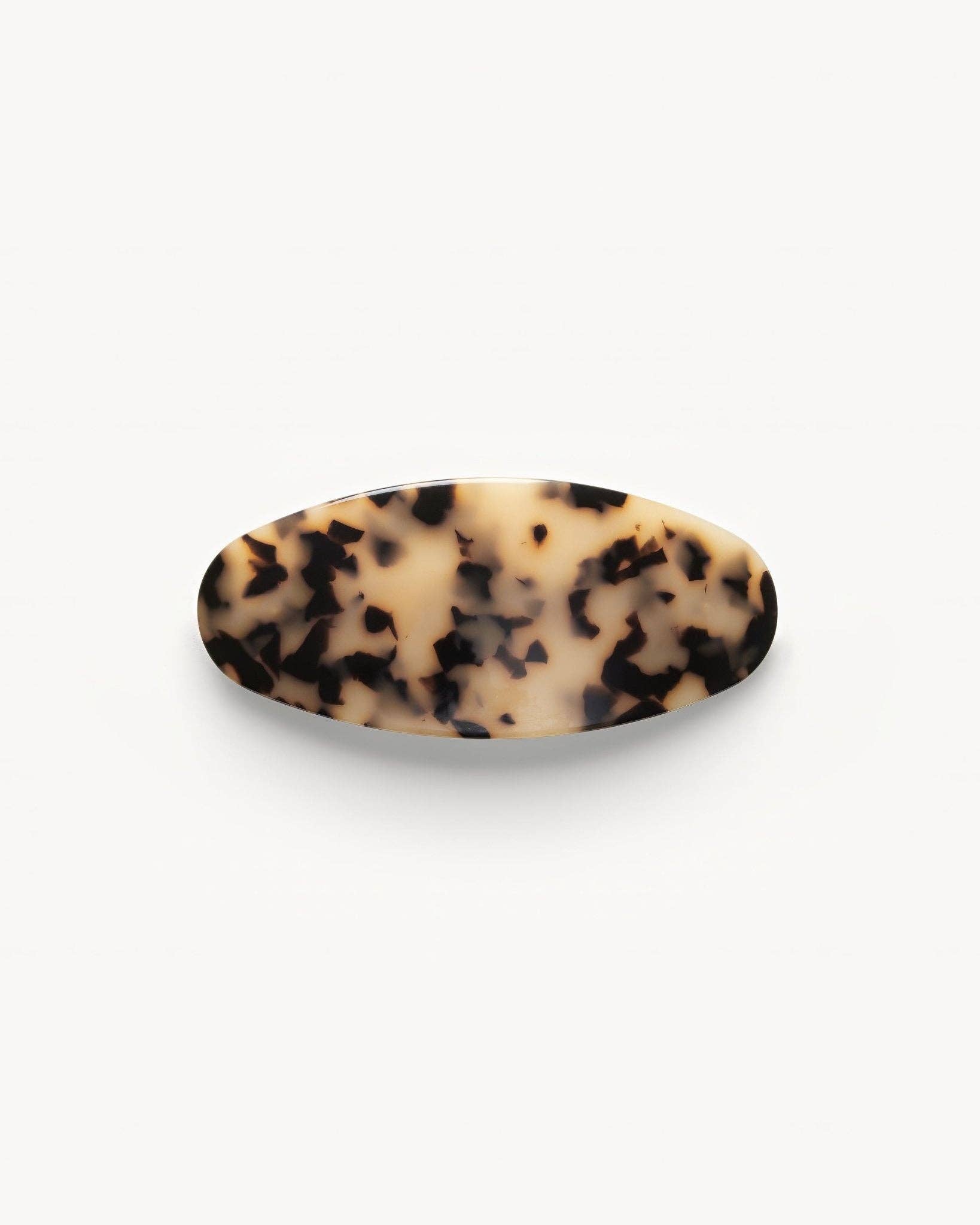 Jumbo Oval Barrette in Blonde Tortoise