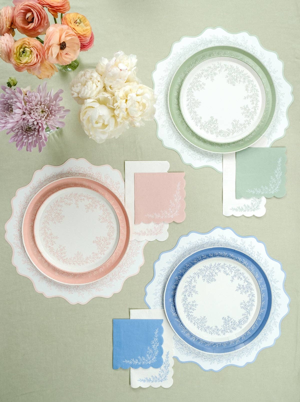 Floral Elegance Sage Guest Towels