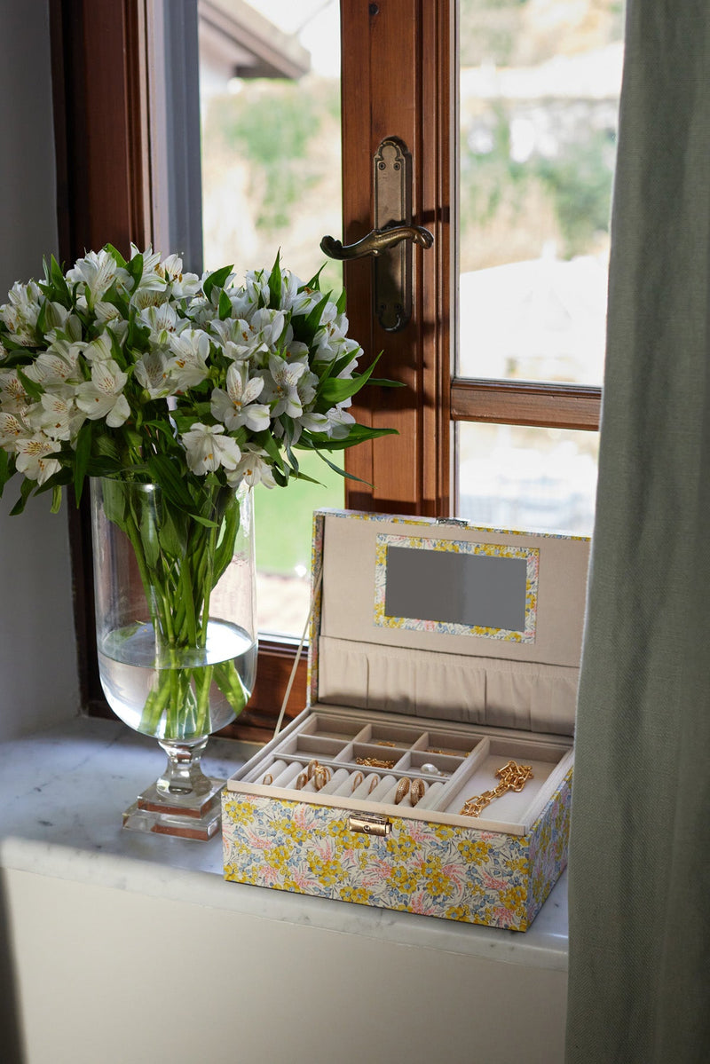 Liberty Large Jewelry Box, Swirling Petals