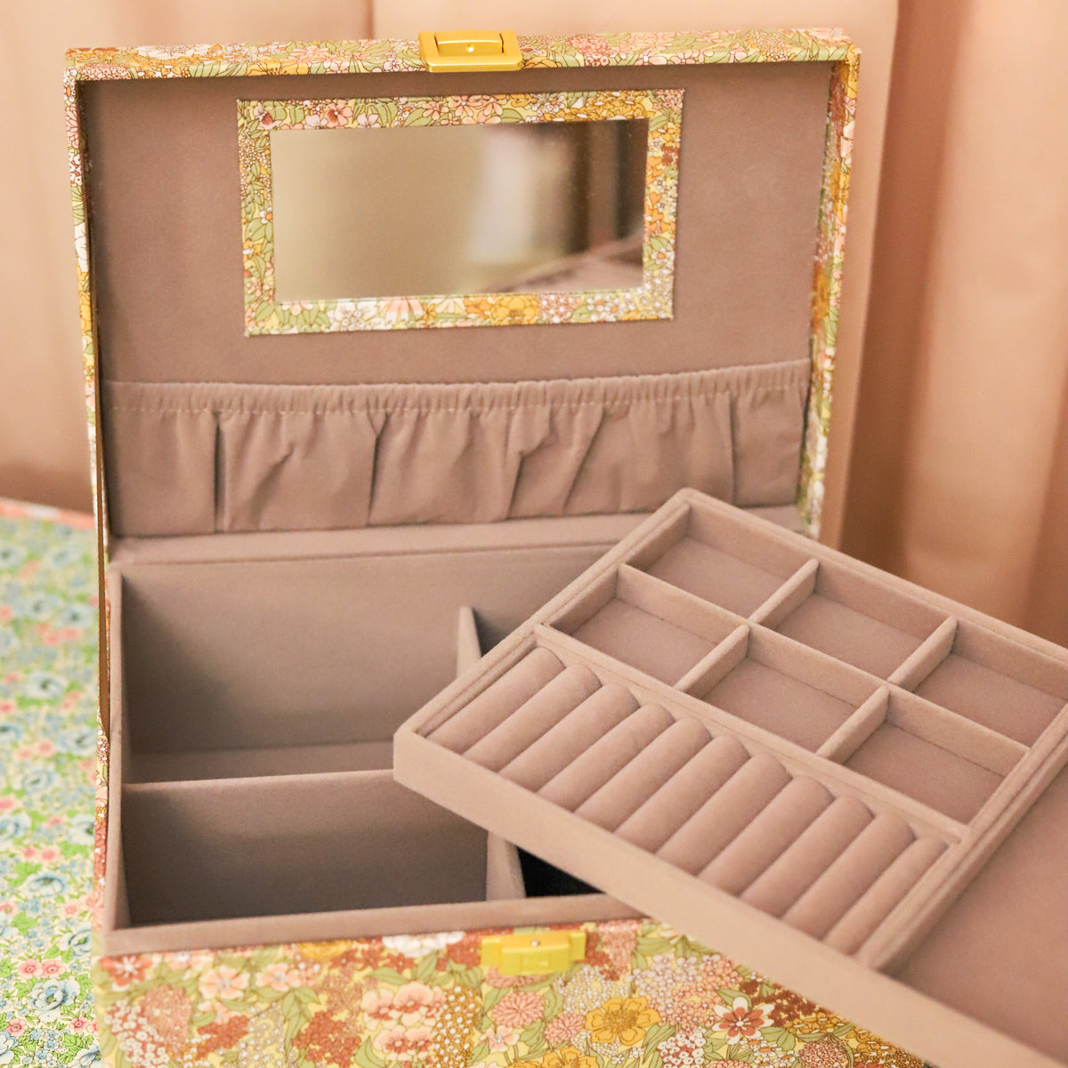 Liberty Large Jewelry Box, Liberty Ciara Green