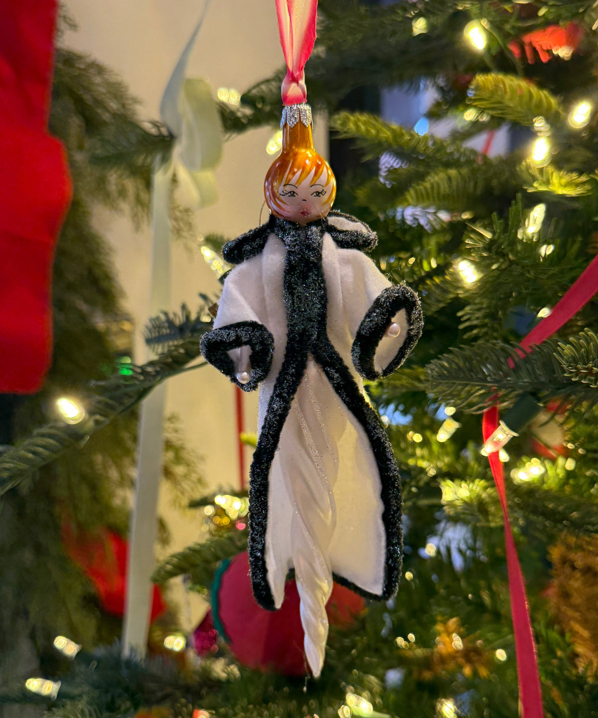 Black Tie Lady Icicle Italian Glass Ornament