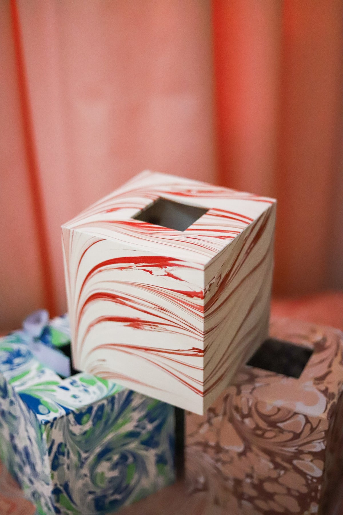Poppy Swirl Marbled Tissue Box Holder