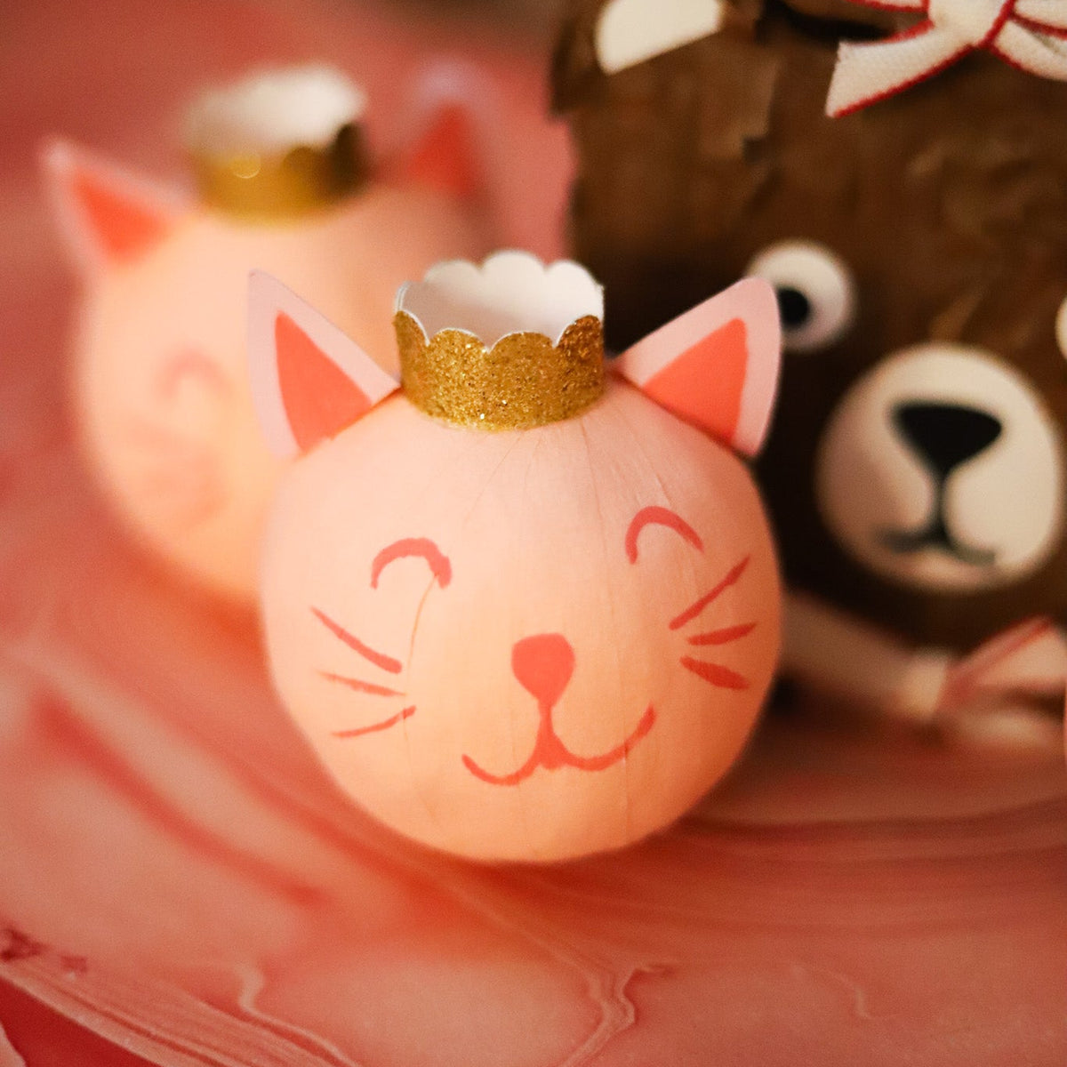 Handcrafted in the USA, the Mini Cat Surprize Ball® includes six tiny treasures inside. A charming gift, stocking stuffer or party favor for ages 3+.
