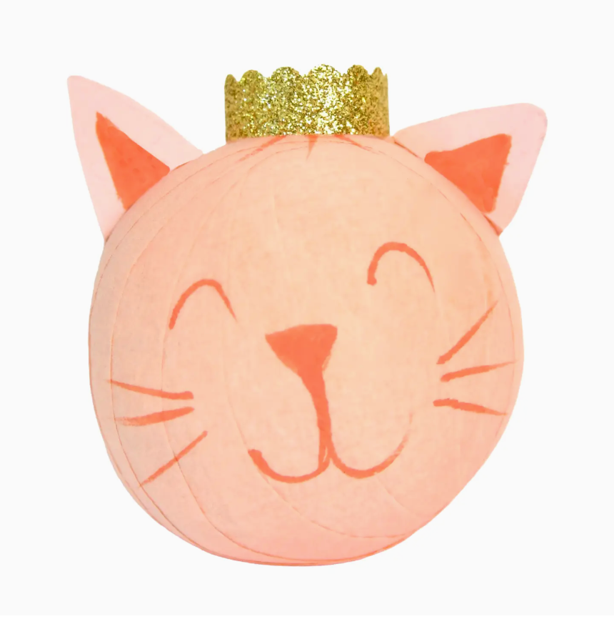 Handcrafted in the USA, the Mini Cat Surprize Ball® includes six tiny treasures inside. A charming gift, stocking stuffer or party favor for ages 3+.