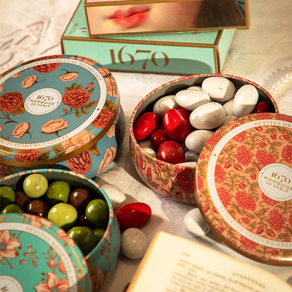 Salted Butter Caramel Bonbons | Metal Tin