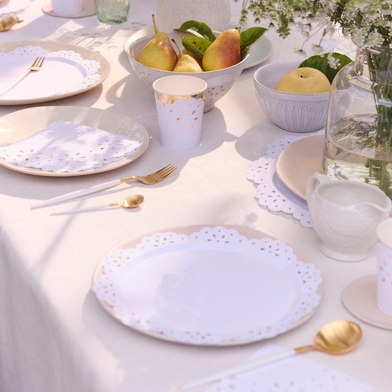 Broderie Anglaise Lace White Paper Napkins