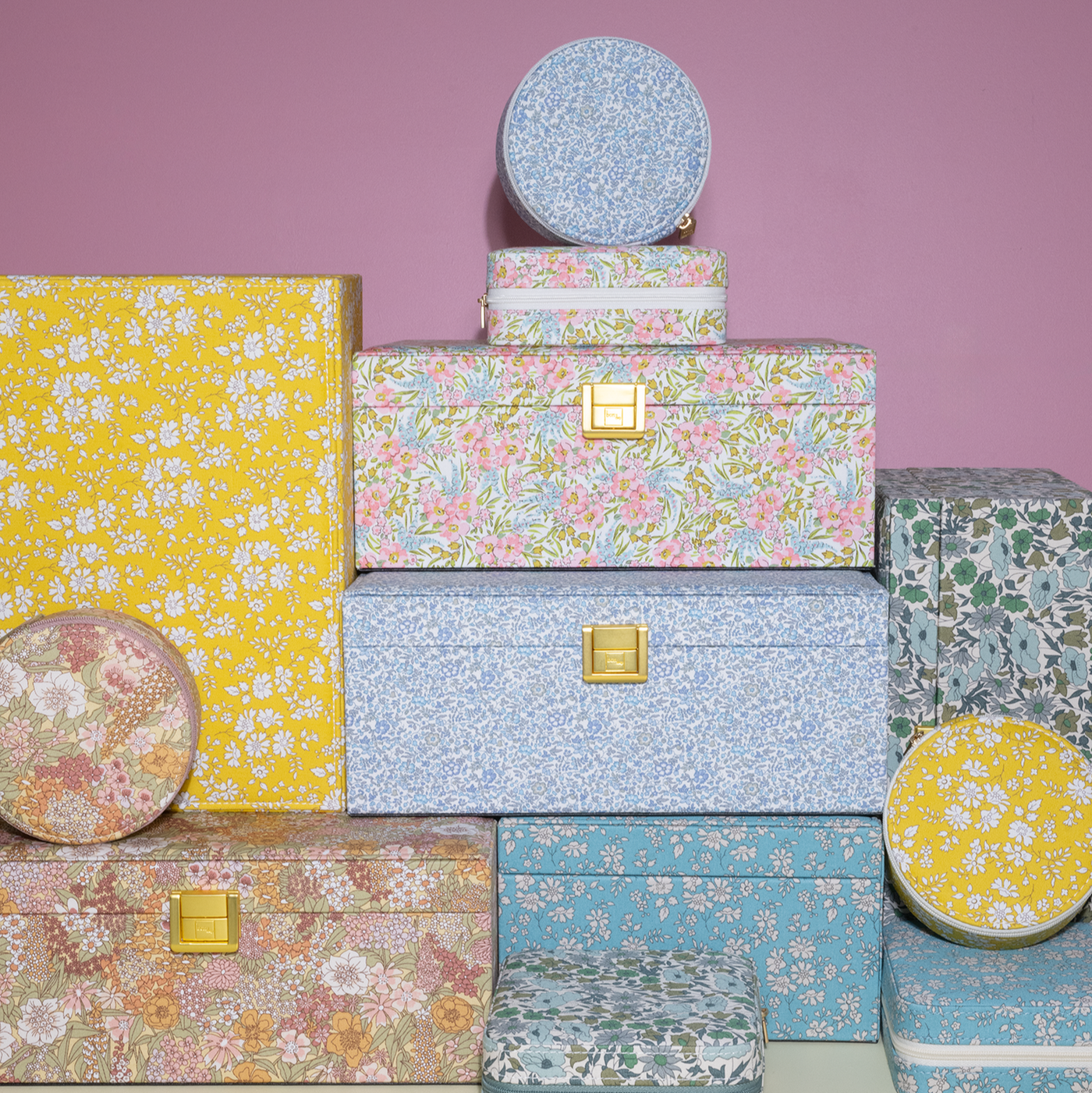 Liberty Large Jewelry Box, Swirling Petals Pink – Stovall Collection